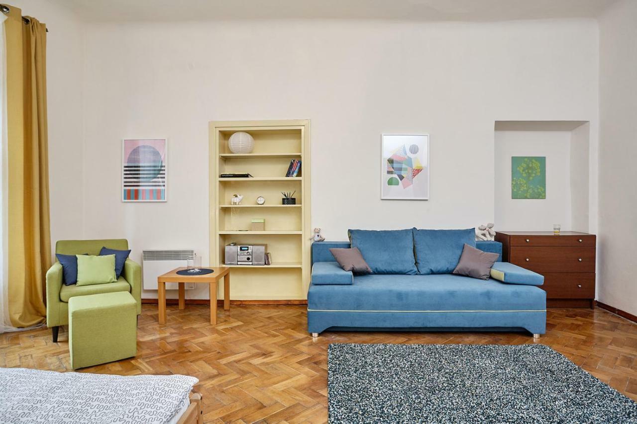 Plac Mariacki 8 Apartment Krakow Exterior photo